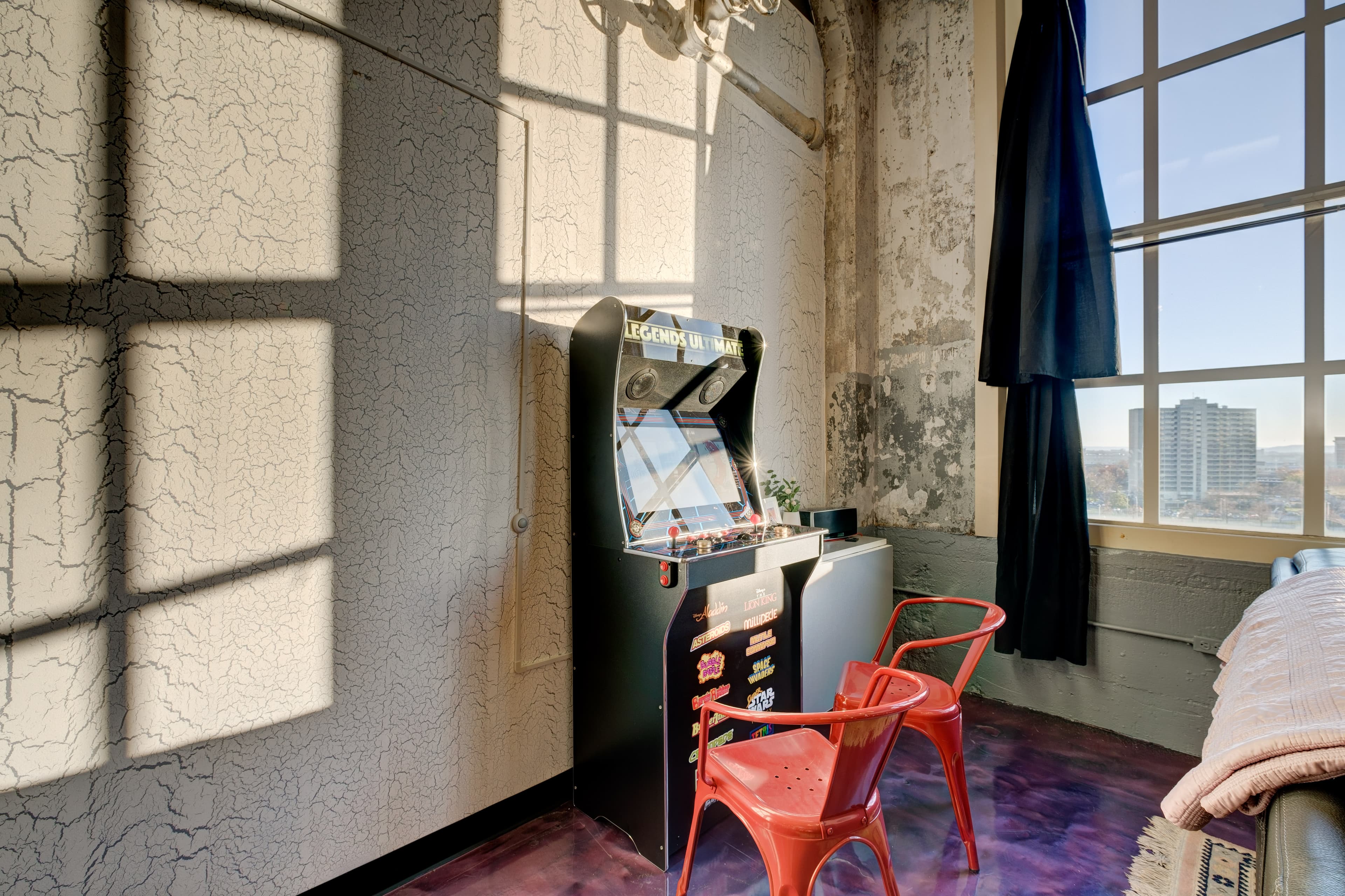 Glassworks loft dining area